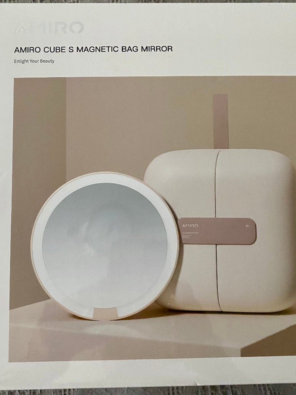 Amiro Cube S Magnetic Travel makeup portable Bag LED Mirror White AMI115